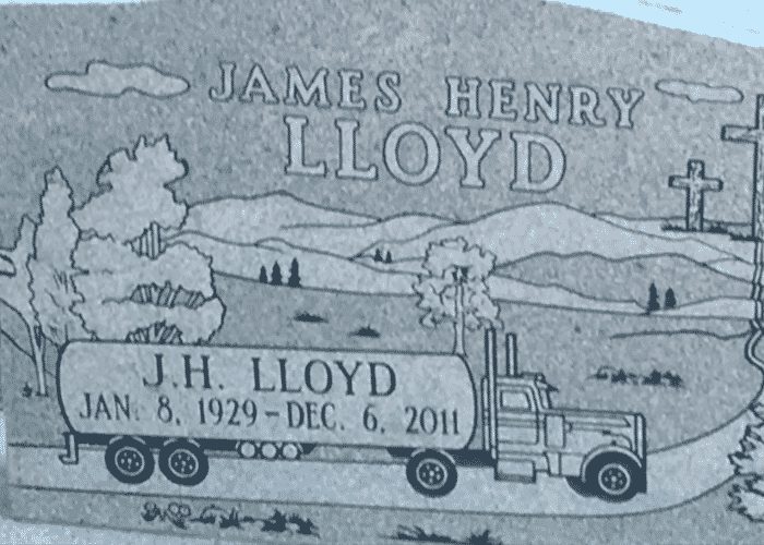 PHOTO: Headstone Honors A Life Spent Trucking