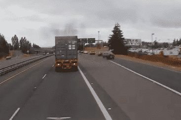 VIDEO: How Not To Exit A Freeway