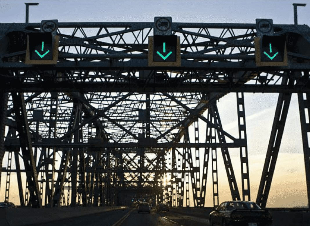 Heavy Trucks Banned From Montreal's Champlain Bridge Until 2018