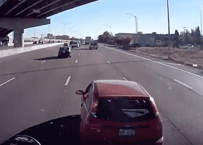 VIDEO: Trucker Vs. Four Wheeler Road Rage Battle