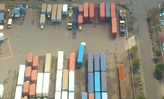 VIDEO: Truck Tetris!