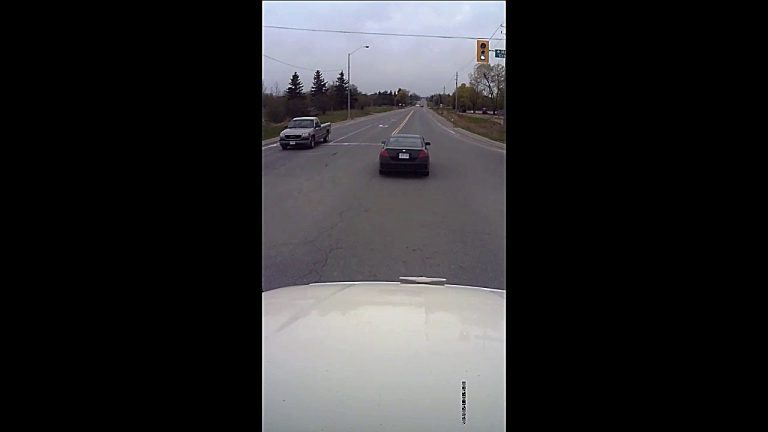 VIDEO: The Old Road Rage Zig Zag