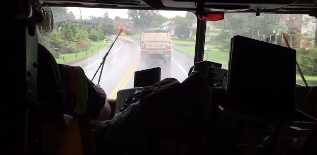 VIDEO — Firefighters Blocked By Dump Truck In Pursuit Of Accident