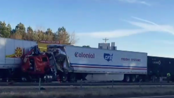 Two dead in multiple semi truck pileup on I-20 in Texas