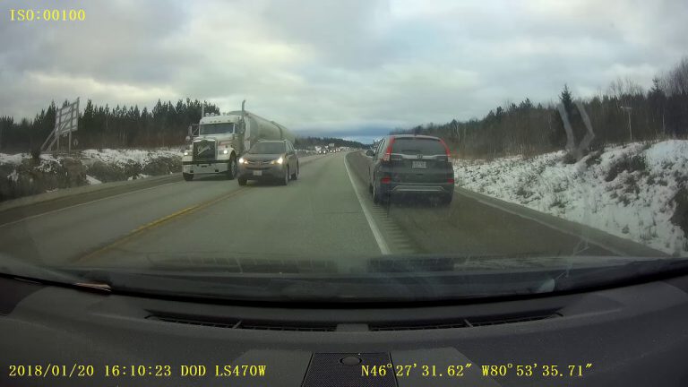 VIDEO: MGIF motorist’s aggressive truck pass runs drivers off the road