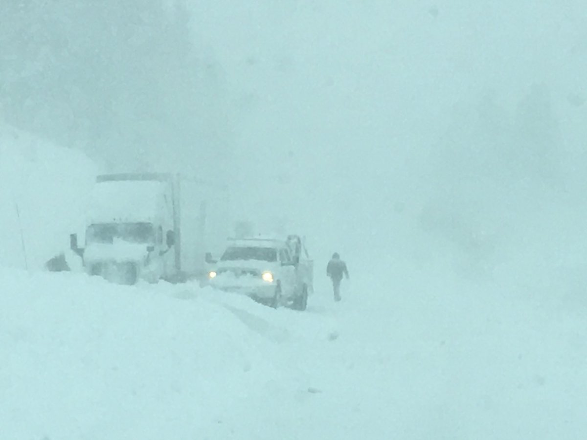 Big rig gets stuck in Nevada snow storm as winter lingers