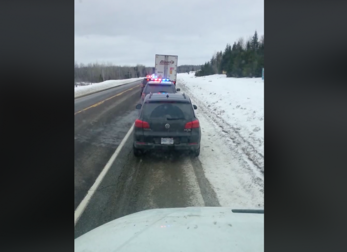 VIDEO: Canadian cops take trucker off the road