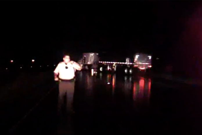 Report: Lightning leaves semi truck's cruise control stuck at 70 MPH on I-37