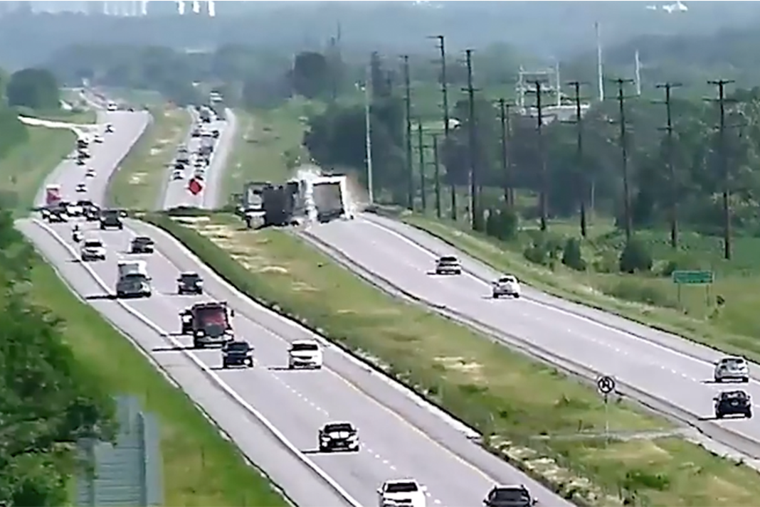 Stranded truck driver runs for his life in two truck “move over” crash caught on Iowa DOT traffic cameras