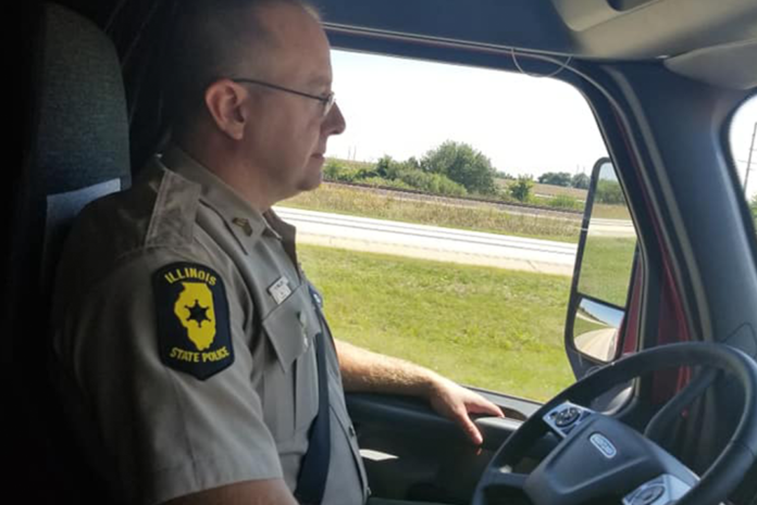 Illinois troopers in semi trucks remind drivers: 