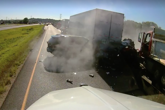 VIDEO-Dump Truck Driver