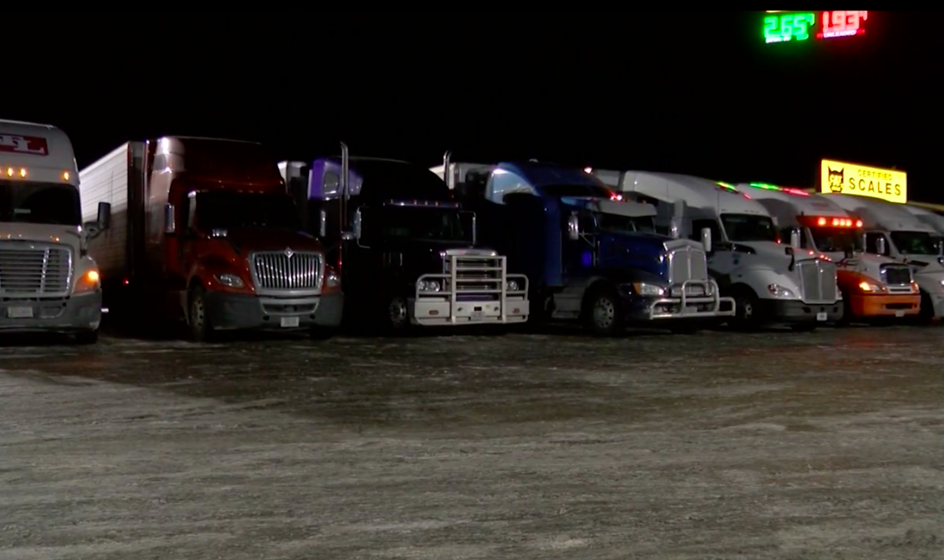Police go above and beyond to help truckers find a safe place to sleep in a snow storm