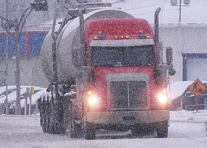 October storm to dump multiple feet of snow, impede travel on major interstates