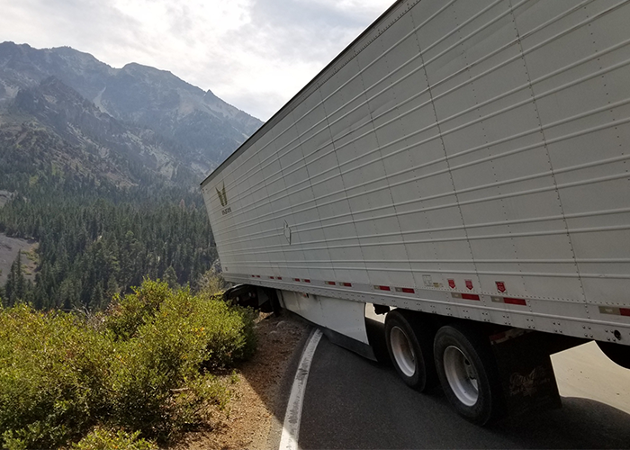 ‘They will NOT make it’:  Cops warn truckers not to trust their GPS on this road