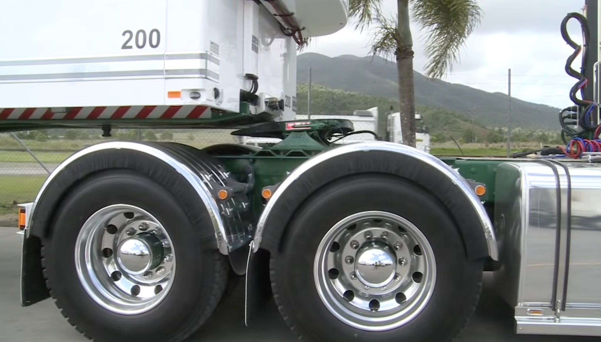 This newly released automated trailerhitching system will hook up a