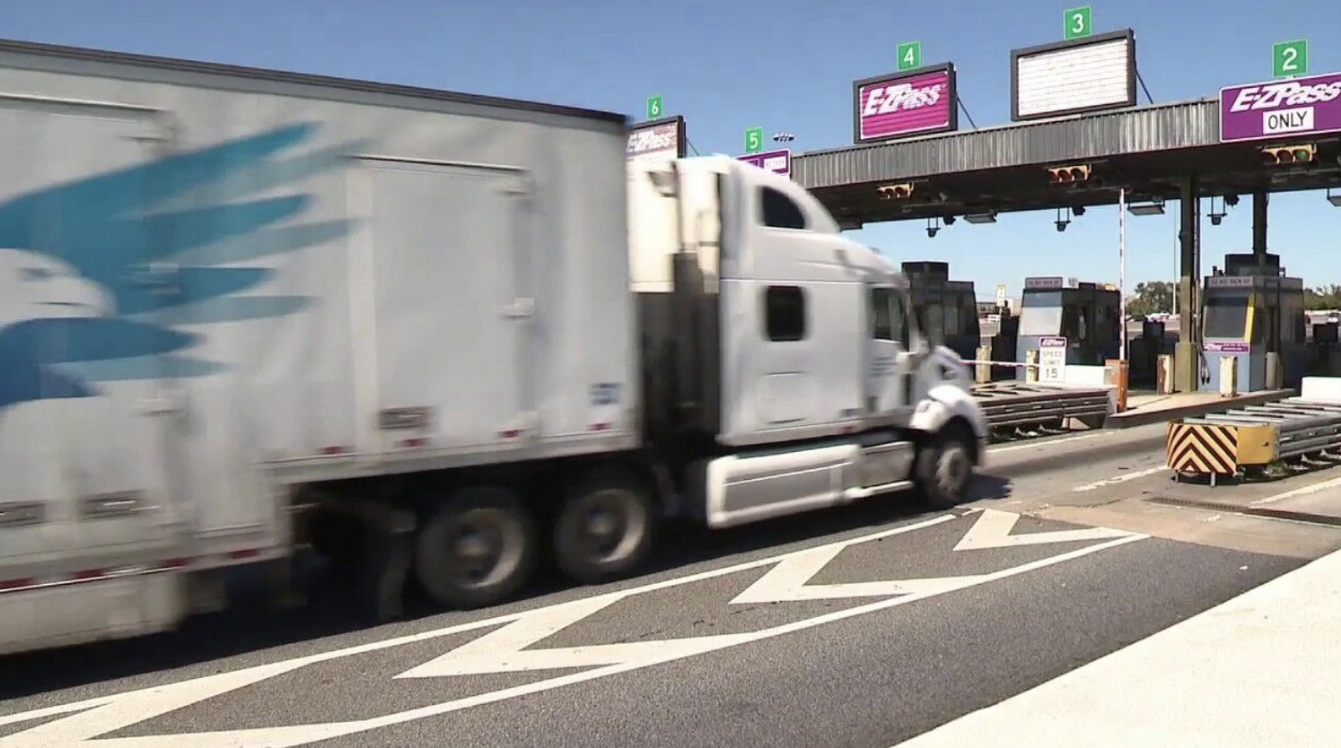 Maryland tolls are inconsistent, overcharging, trucker claims