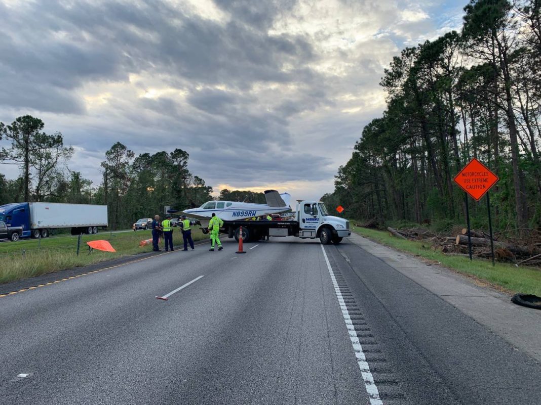 VIDEO Plane crashes into traffic on I12 in Louisiana