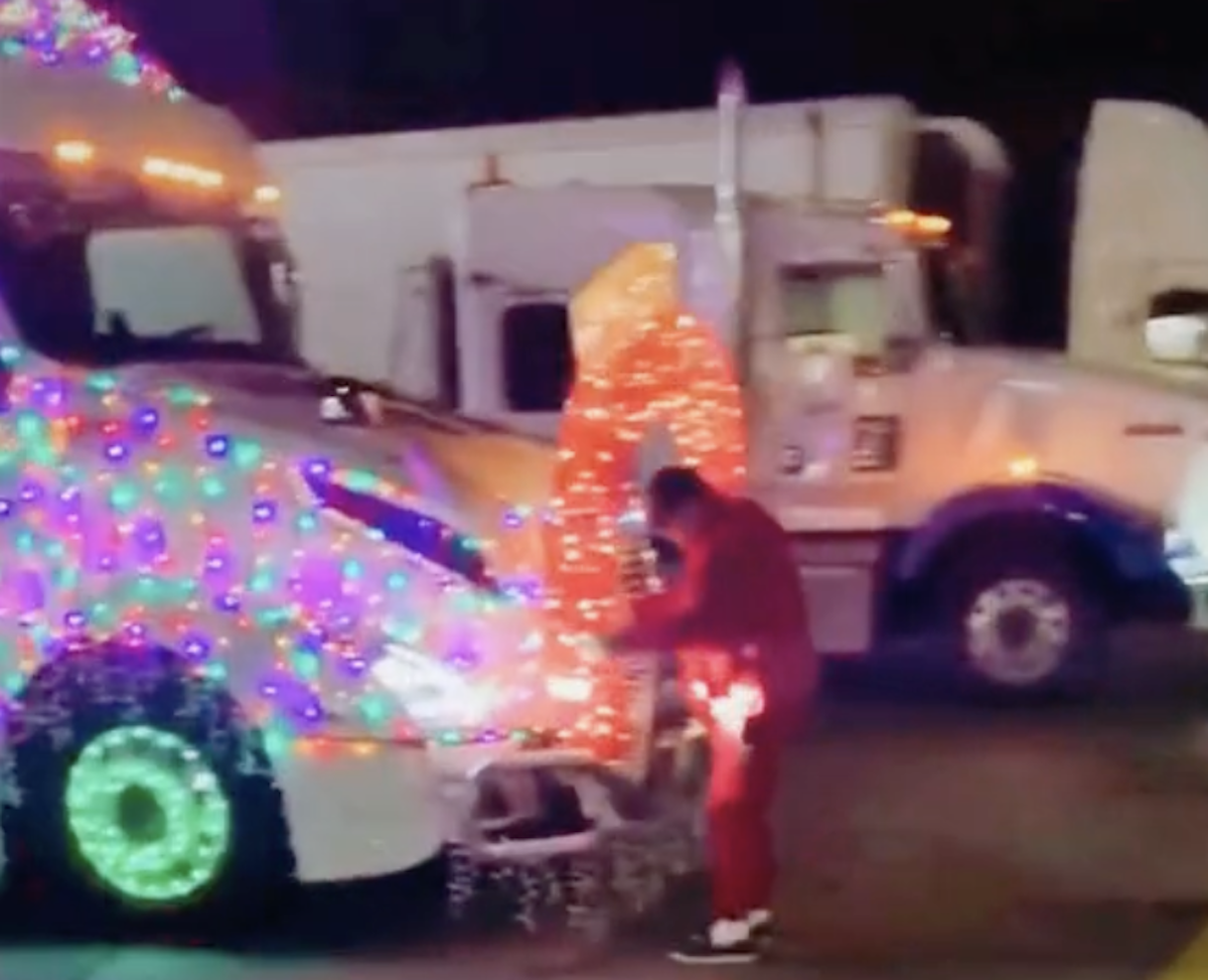 VIDEO: Santa’s sleigh looks a little different this year