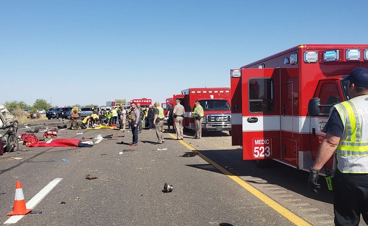 SUV suspected of human smuggling after smashing into tractor trailer while fleeing police 