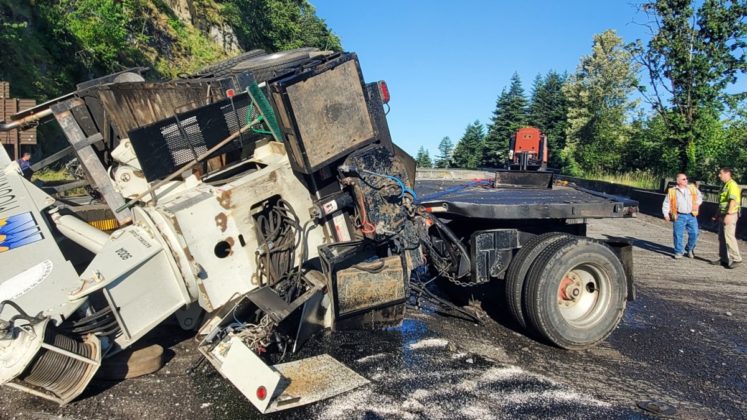 i-84-closed-for-9-hours-after-rig-hauling-crane-blows-tire