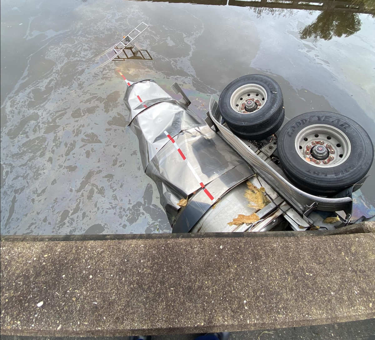 Truck crashes off I-10 bridge into Louisiana bayou