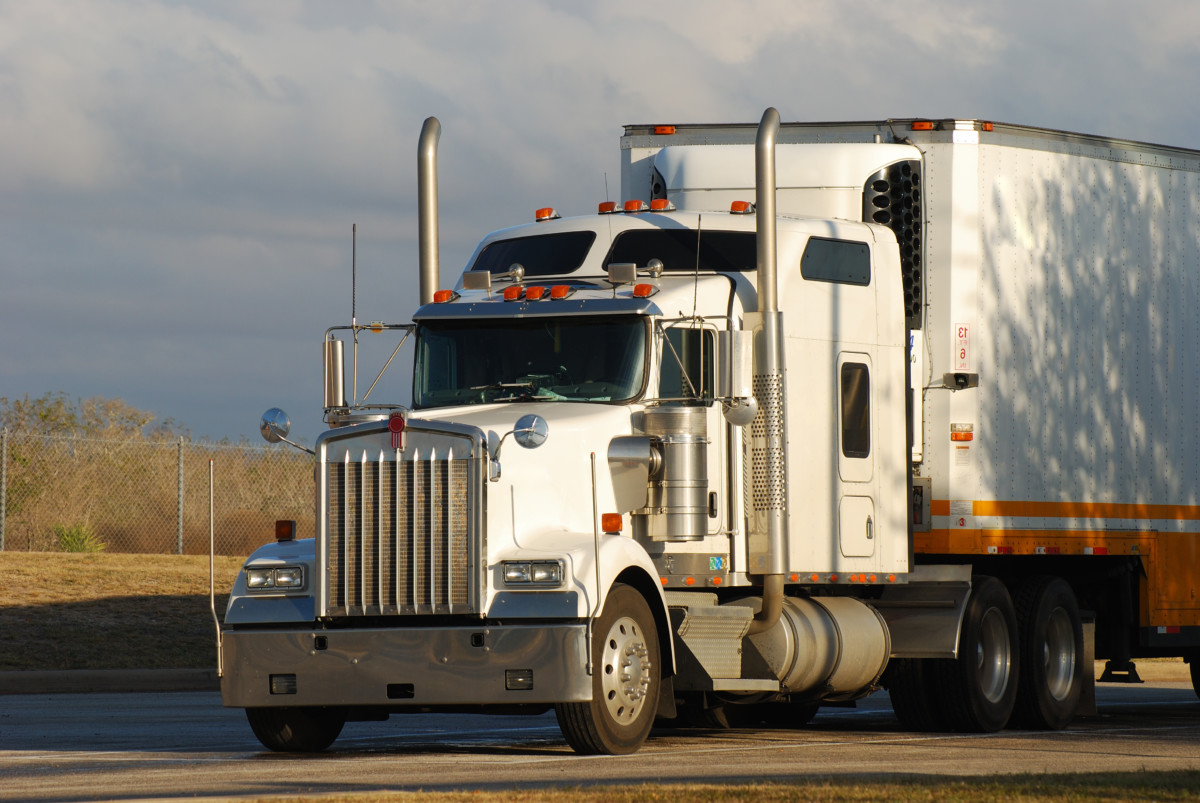 OOIDA says harsh new EPA emissions standards will force smaller trucking companies out of work