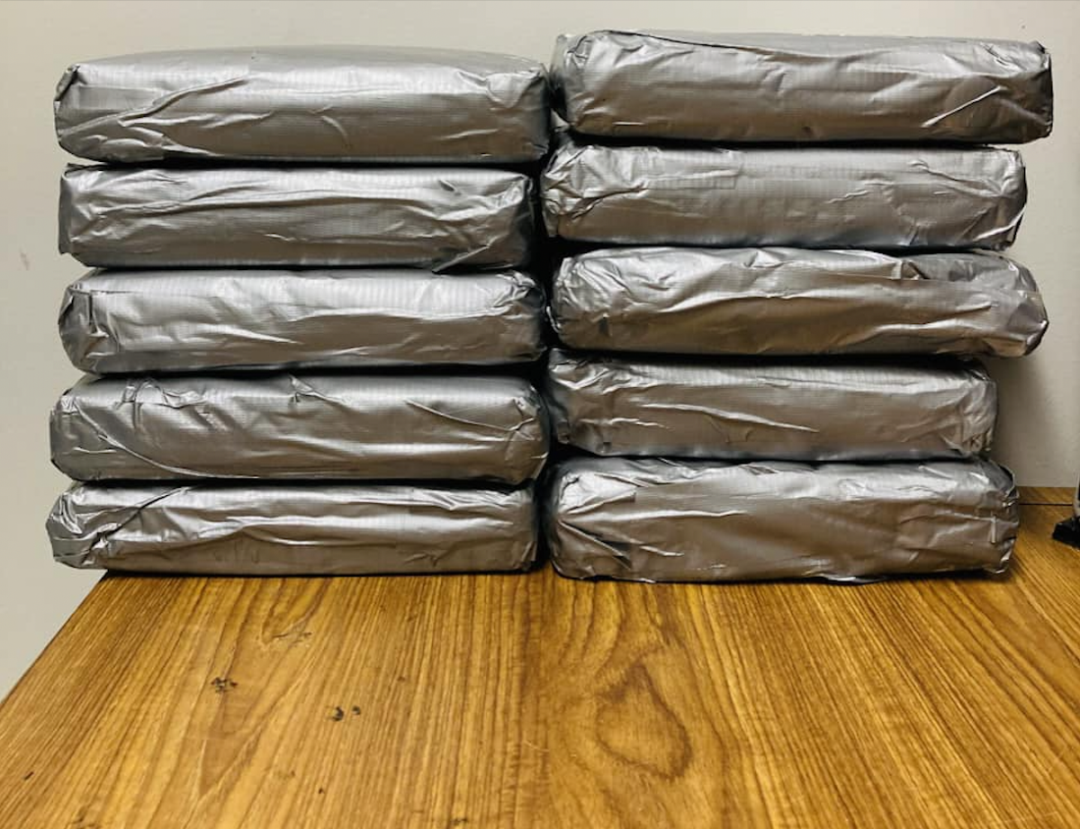 Indiana troopers pull semi over for roadside inspection on I-70, find 22 pounds of cocaine