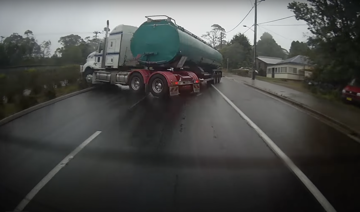 VIDEO: Dash cammer says trucker jackknifed to ‘save my life’