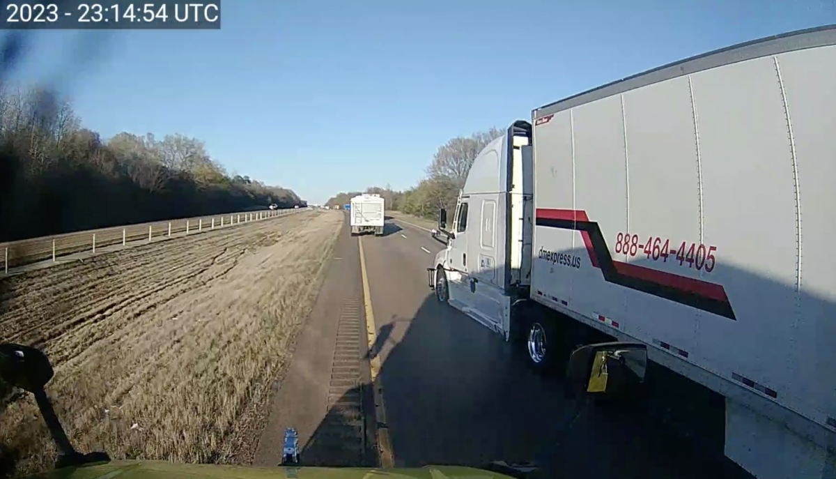 VIDEO: Truckers have to think fast to avoid bobtail stopped on I-40