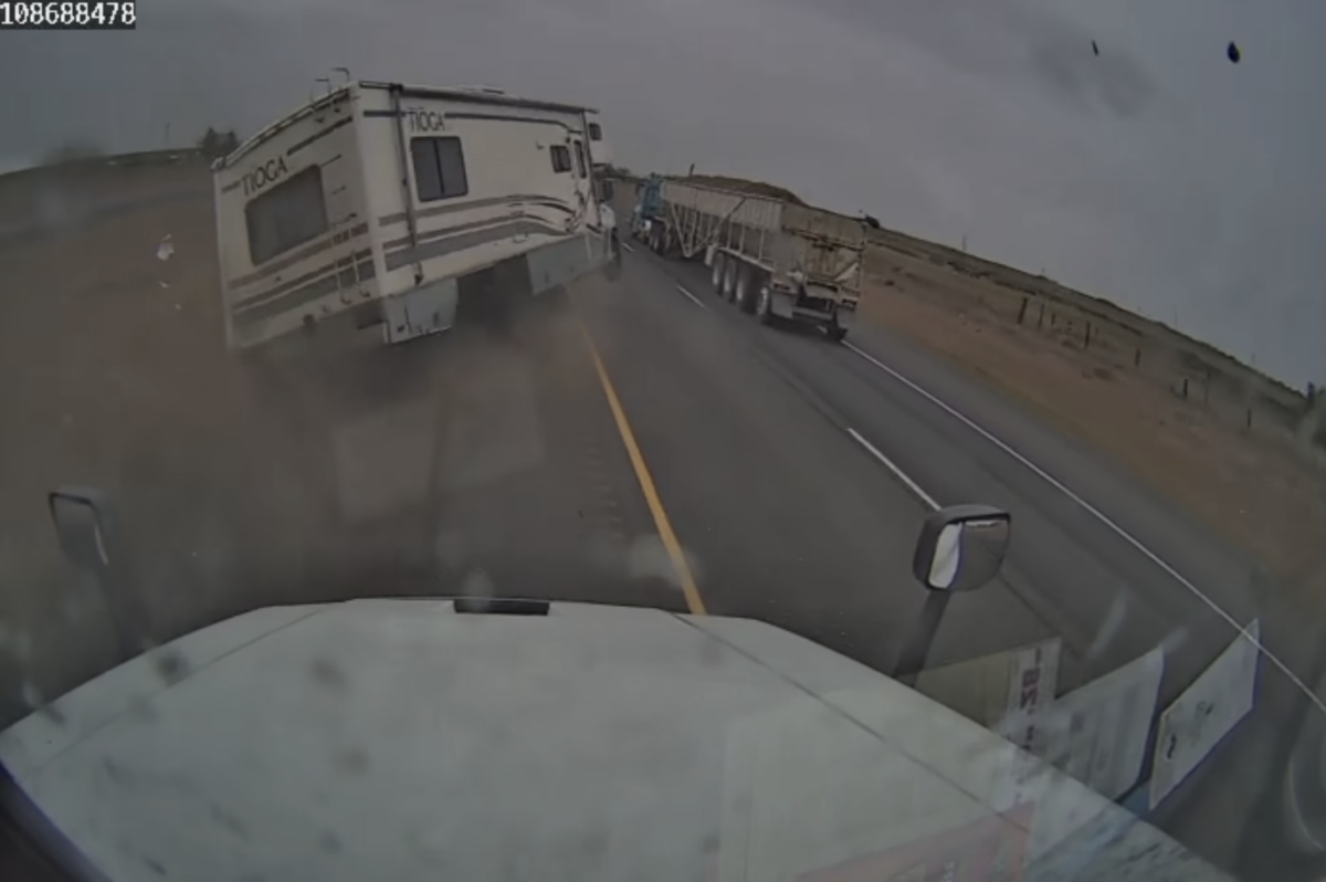 VIDEO: Motorhome driver cited for trying to sneak in front of semi, resulting in serious crash