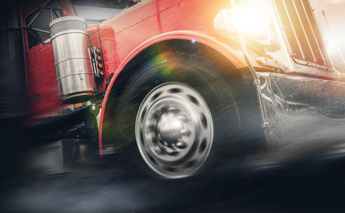 Here’s what truckers are saying about the FMCSA’s controversial automatic emergency braking rule