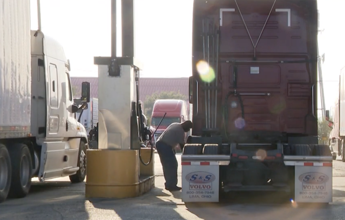 “It’s the corporations,” say truckers opposed to bill proposing 91,000 lb trucks 