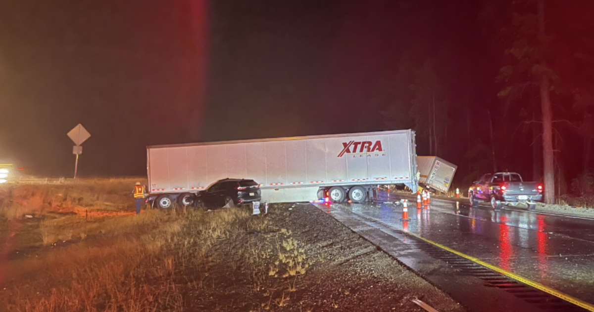 Four semi truck pile-up causes only minor injuries