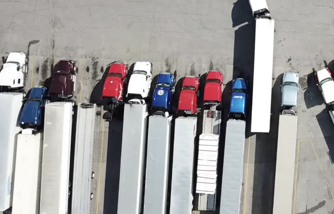 Real truckers weigh in on the state of the tricky trucking job market