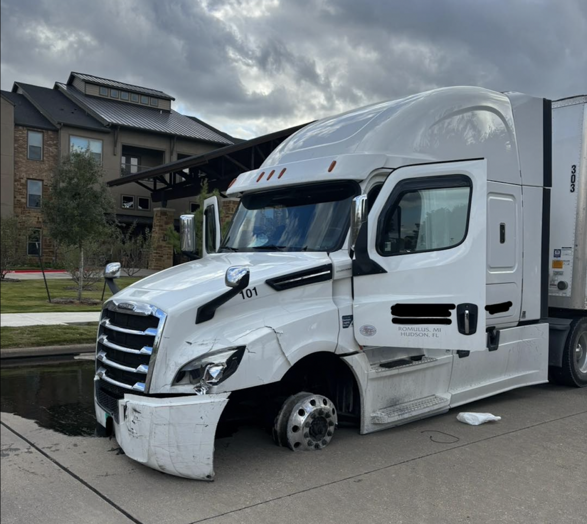 Truck driver arrested following high-speed police chase through Houston