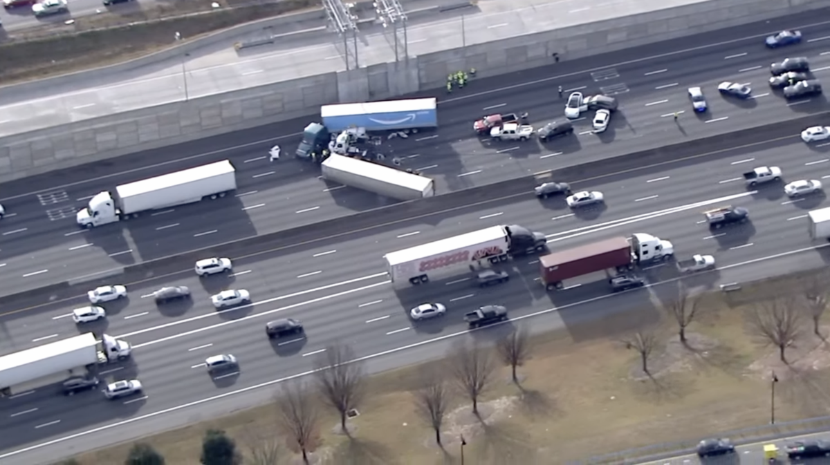 VIDEO: Ten vehicle pileup in Georgia blamed on a bad lane change