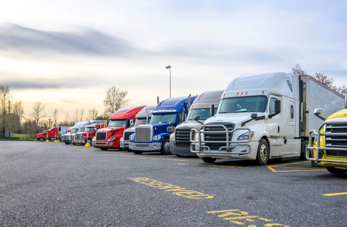 Truckers must act before January 1 to maintain FMCSA Portal access