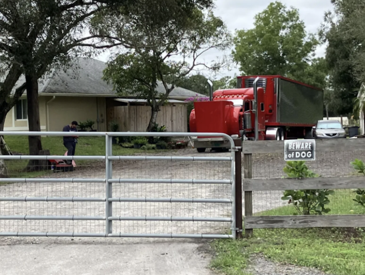 County to debate allowing truckers to park on their own property in Florida neighborhood after initial vote in favor of truck parking