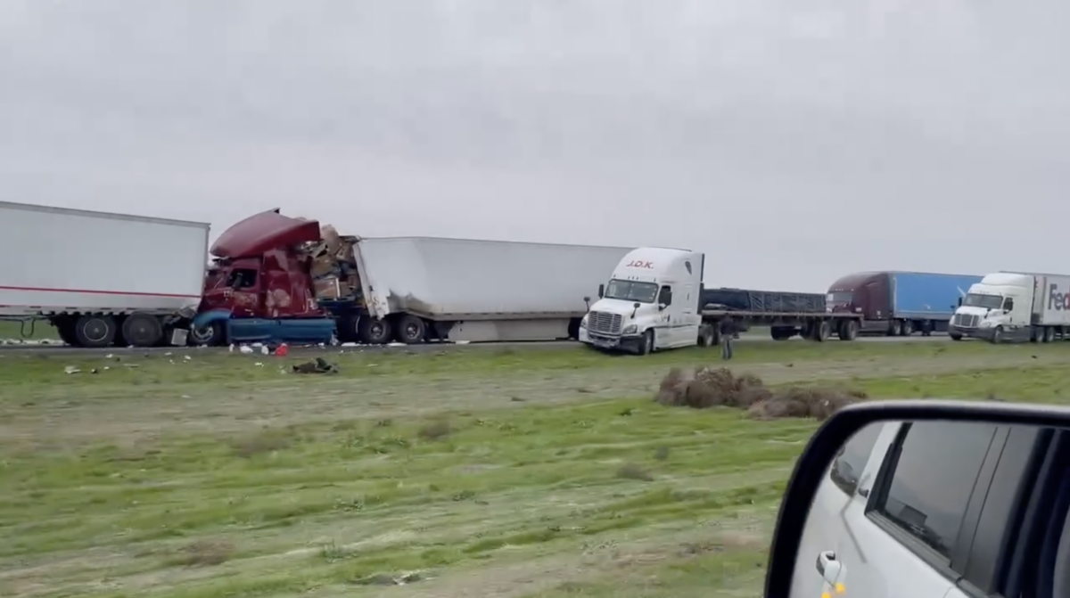 Fog a factor in 35 vehicle pileup that killed two on California interstate