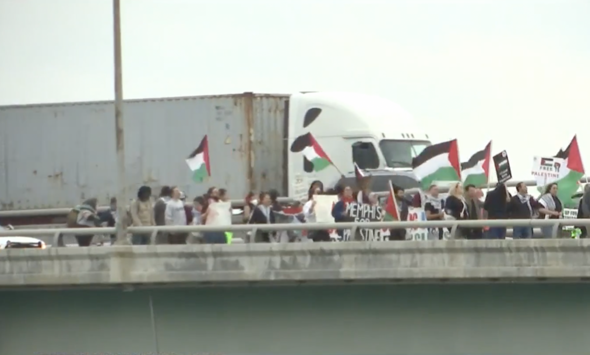 Protesters shut down I-40 Memphis/Arkansas bridge