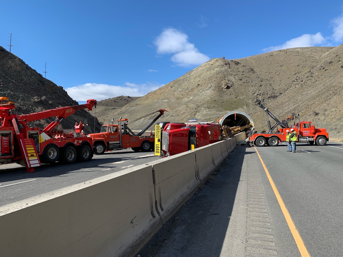 Wind turbine tower load wrecks on I-84 leaving “no alternate routes”