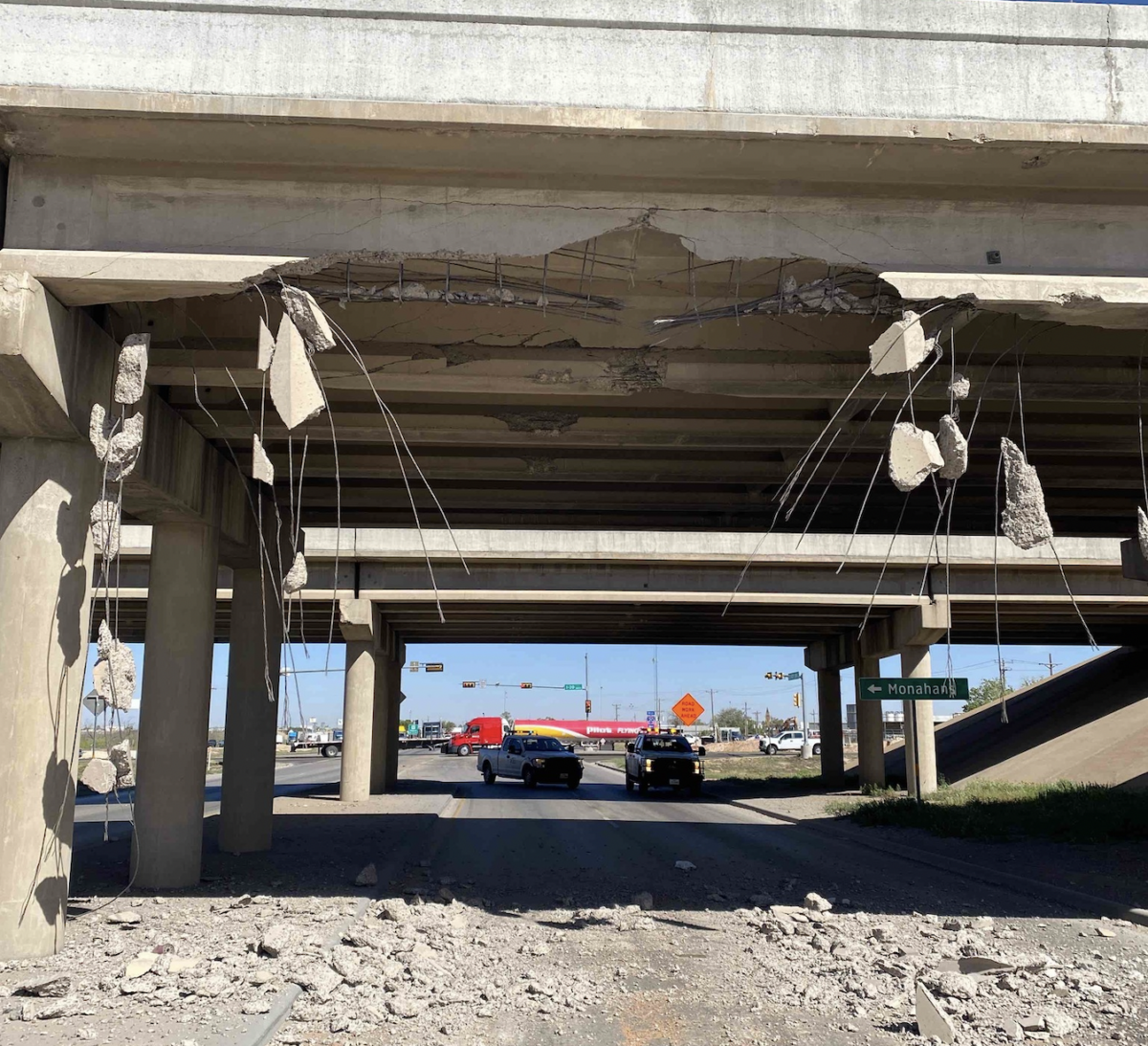 Truck driver hauling excavator arrested for $500K hit and run at Texas bridge