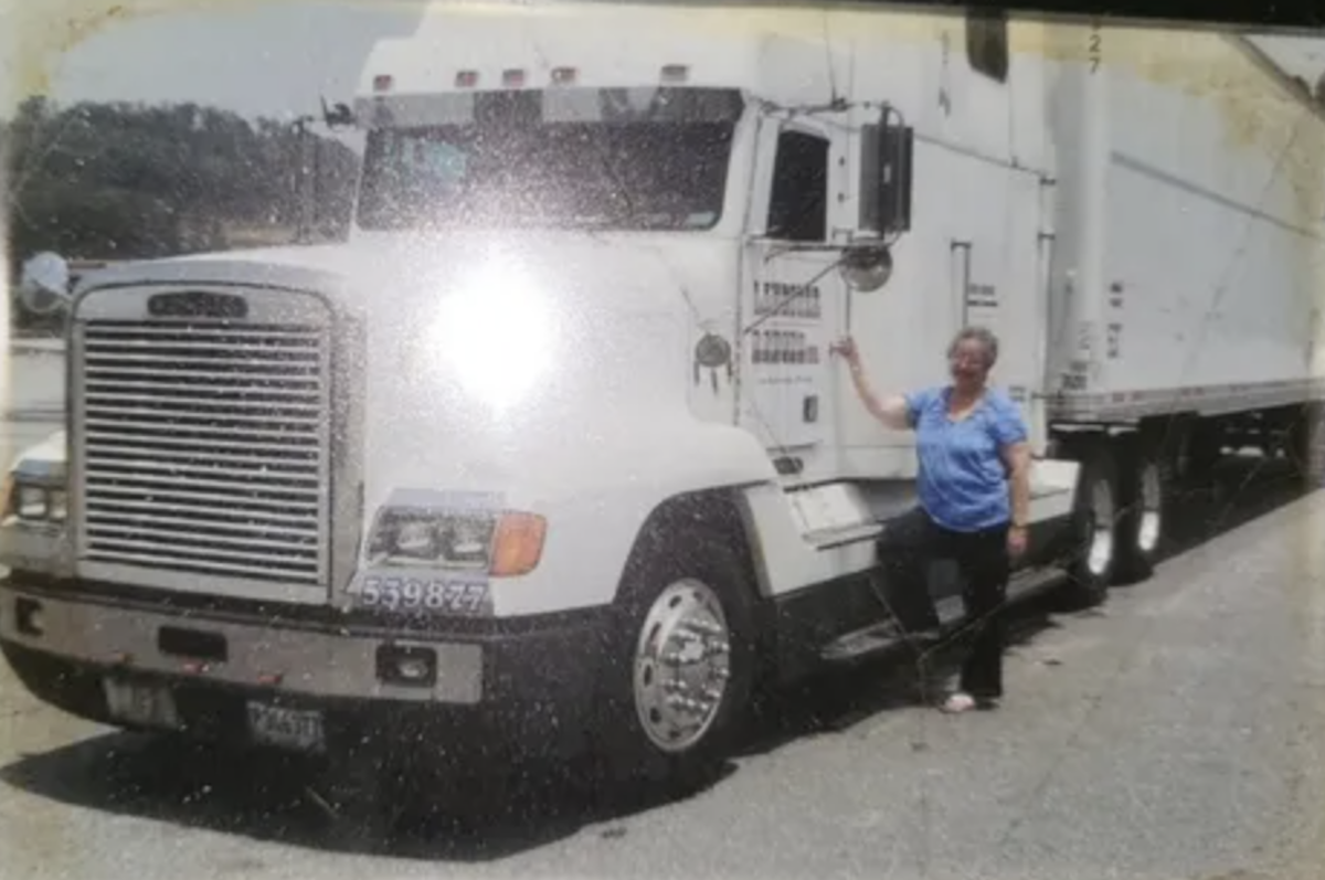 Freightliner makes it over 3 million miles alongside lady trucker