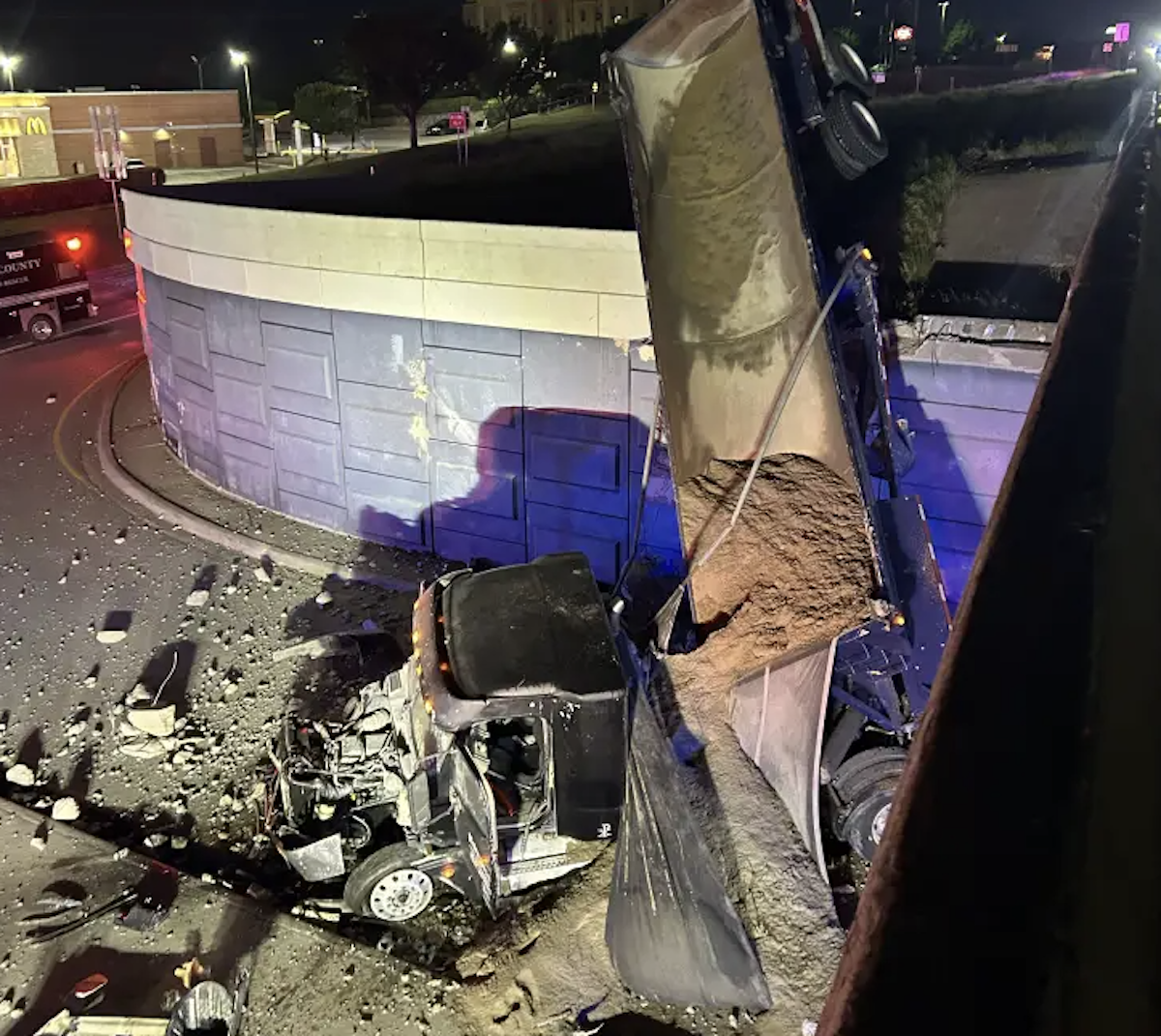 Driver okay after skidding all the way off Texas highway