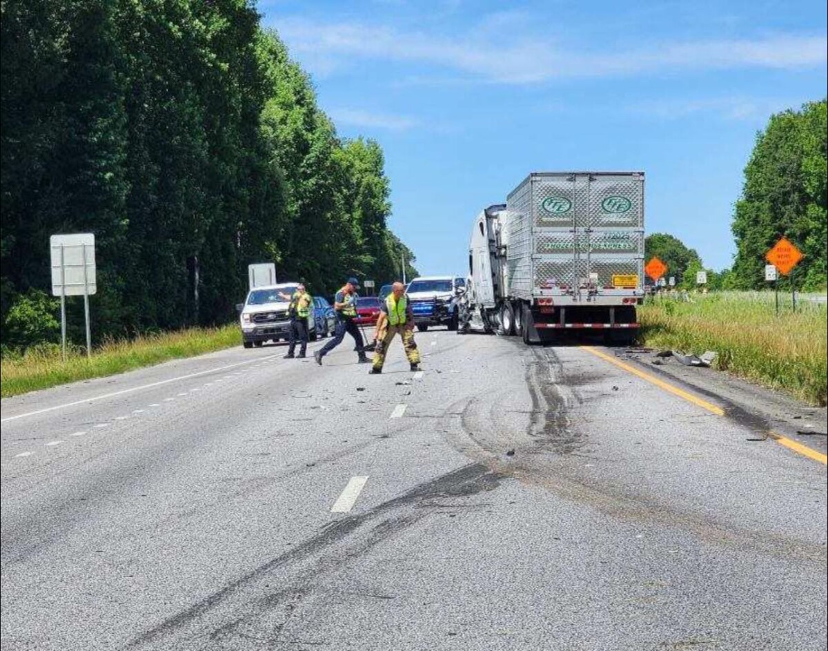 One killed in officer-involved shooting following semi truck vs. car crash in Alabama