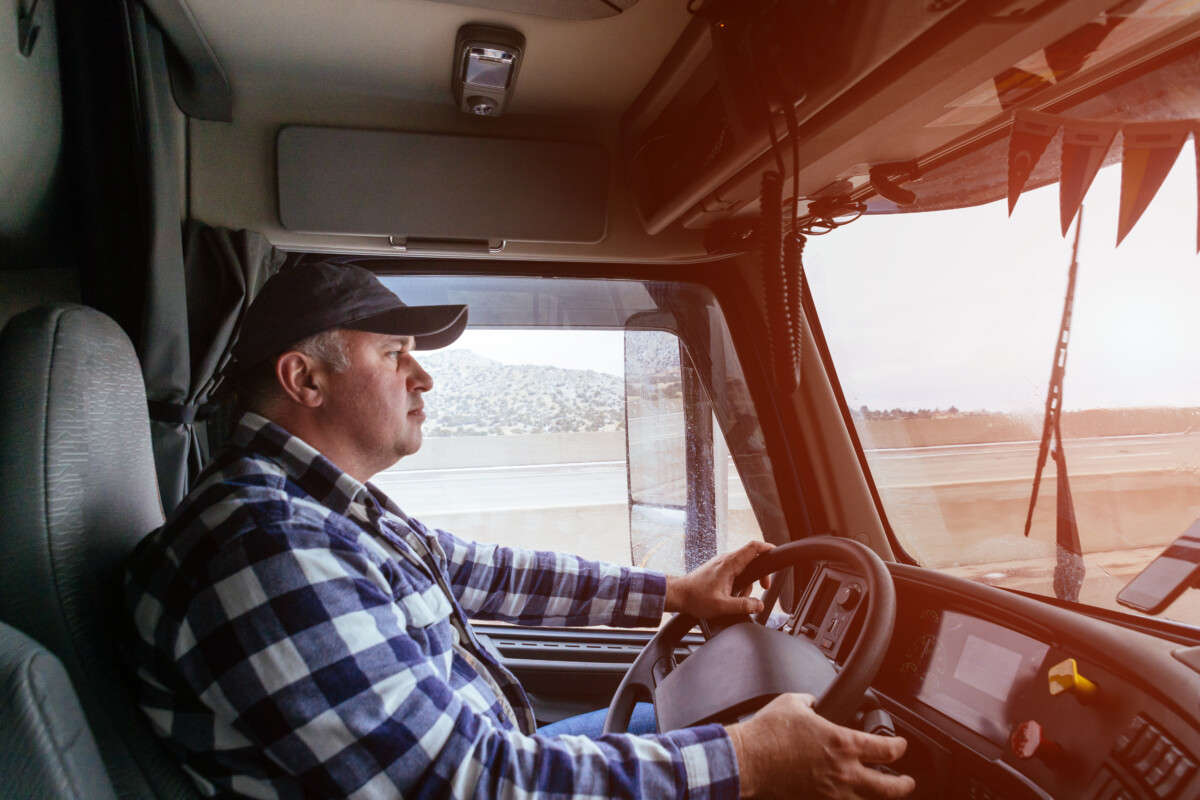 Here are 12 symptoms of carbon monoxide poisoning all truck drivers should know