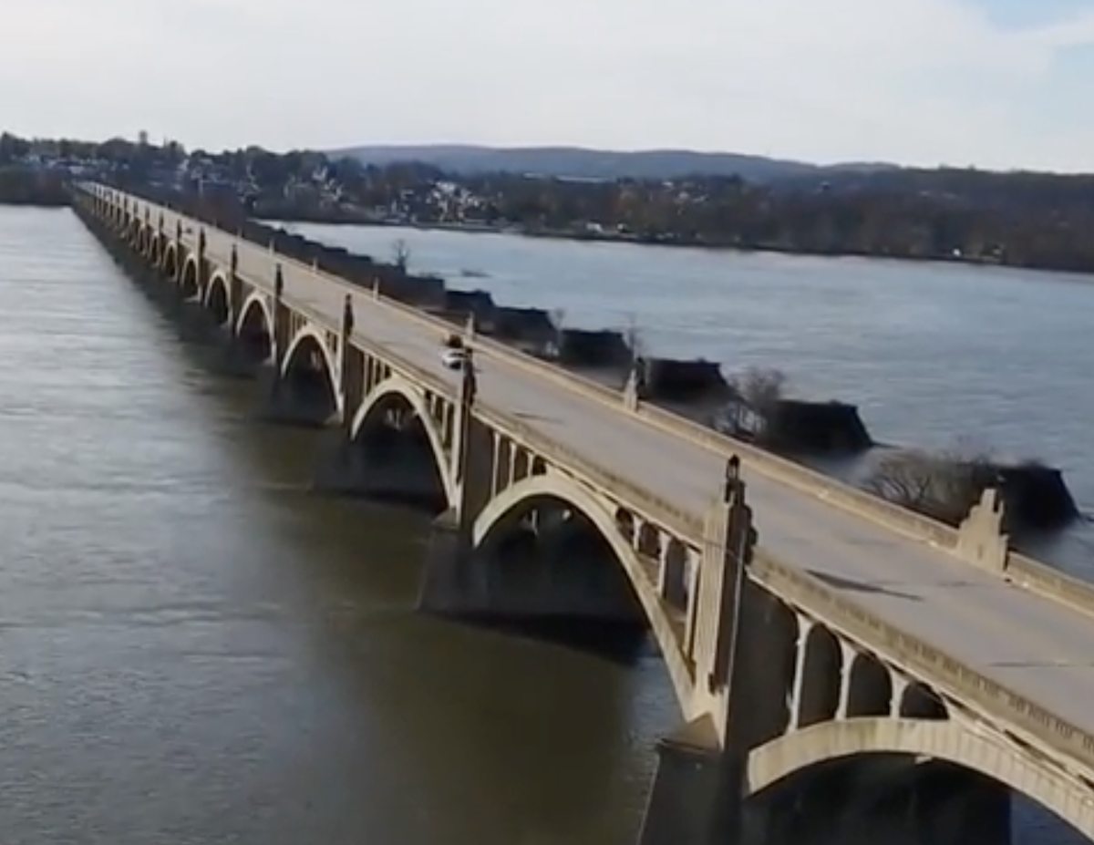 Commercial vehicles ignore weight limit on bridge when closure forces detour