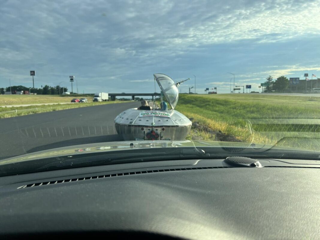 Deputies conduct 'out of this world' traffic stop on I-44 in Missouri