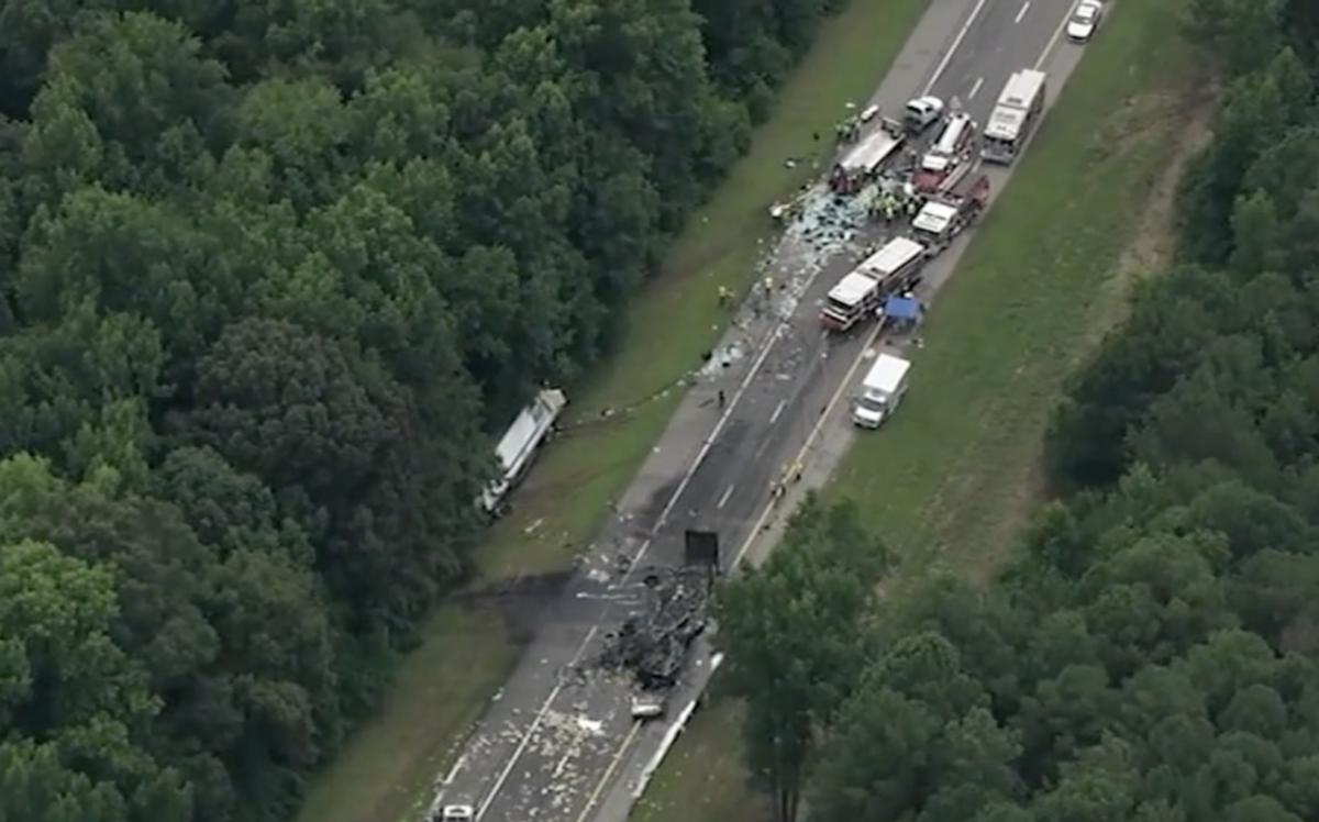 At least 5 dead in crash involving ‘multiple’ tractor trailers on I-95