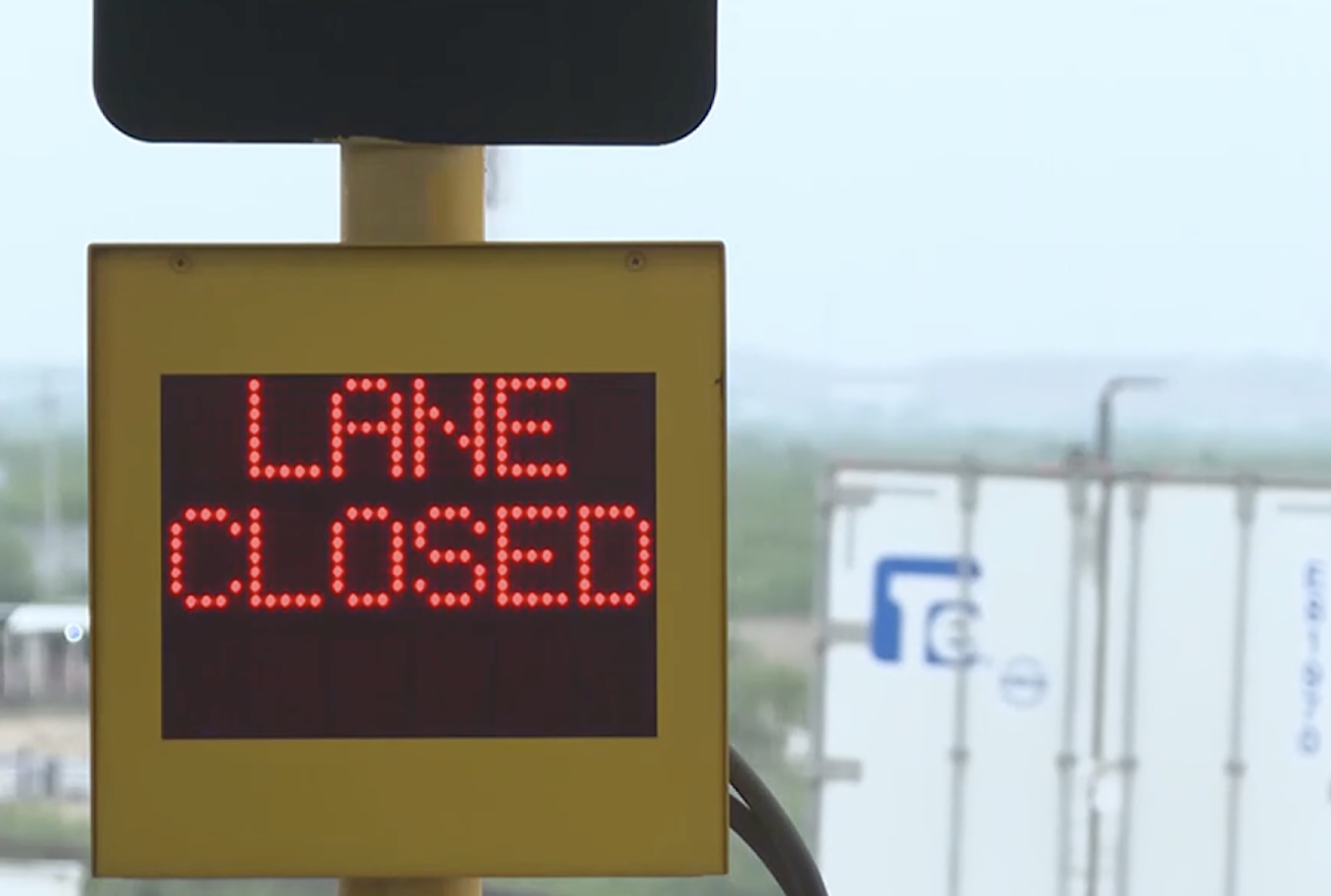 Minimum account balances proposed to improve traffic on World Trade Bridge